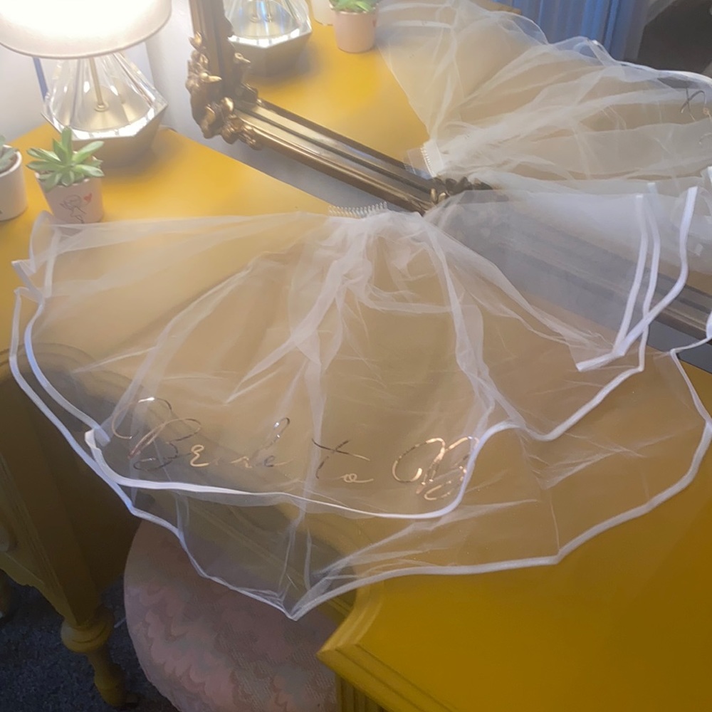 Bride veil